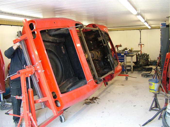 Fiat Dino Spider 2400 Stripping